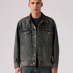 Levi’s Relaxed Fit Trucker Jacket, Dark Wash, Men’s XL, NWT